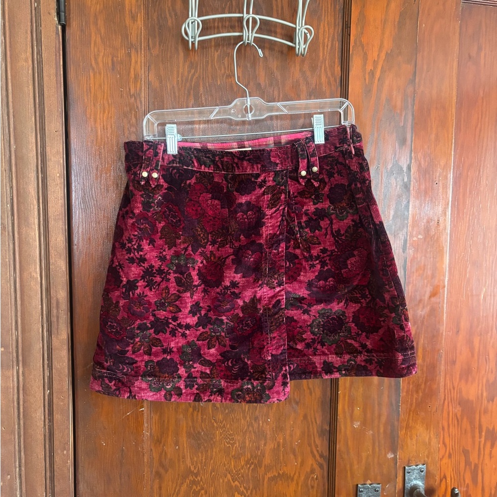 Anthropologie Floral Velvet Skirt 💗